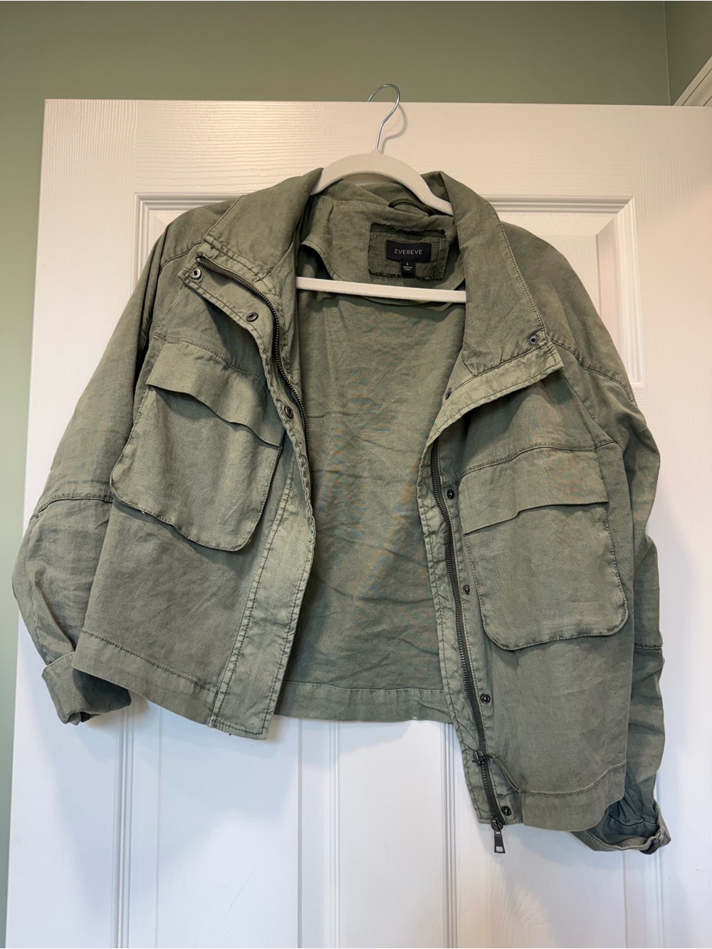 Evereve Women’s Field Jacket in Olive